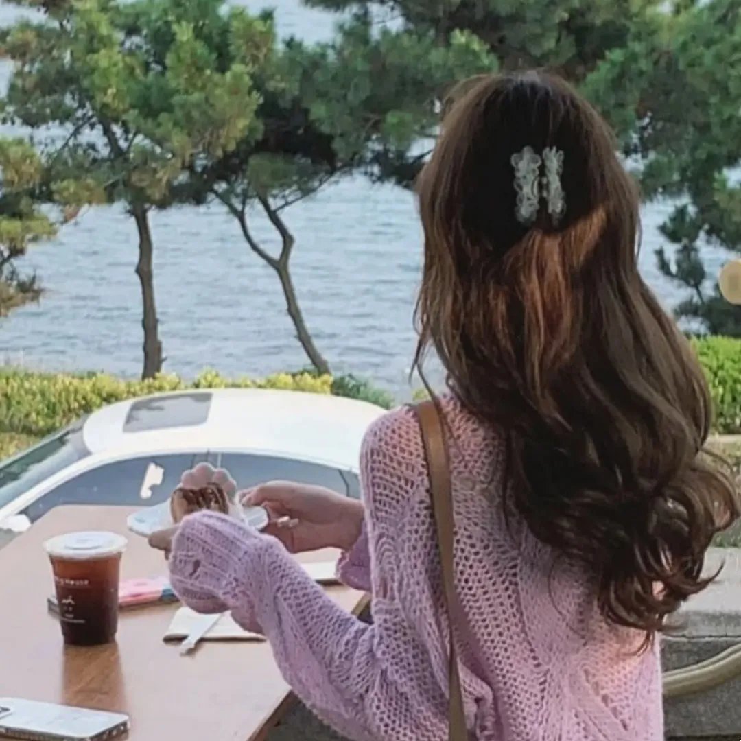 小鱼莉莉